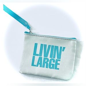 ⭐️ LIVING LARGE WALLET/POUCH ⭐️ TURQUOISE & SILVER SMALL TRAVEL POUCH 4.5”x 3.0”